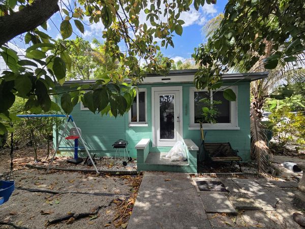 238 SW 1st Street, Florida City, FL 33034