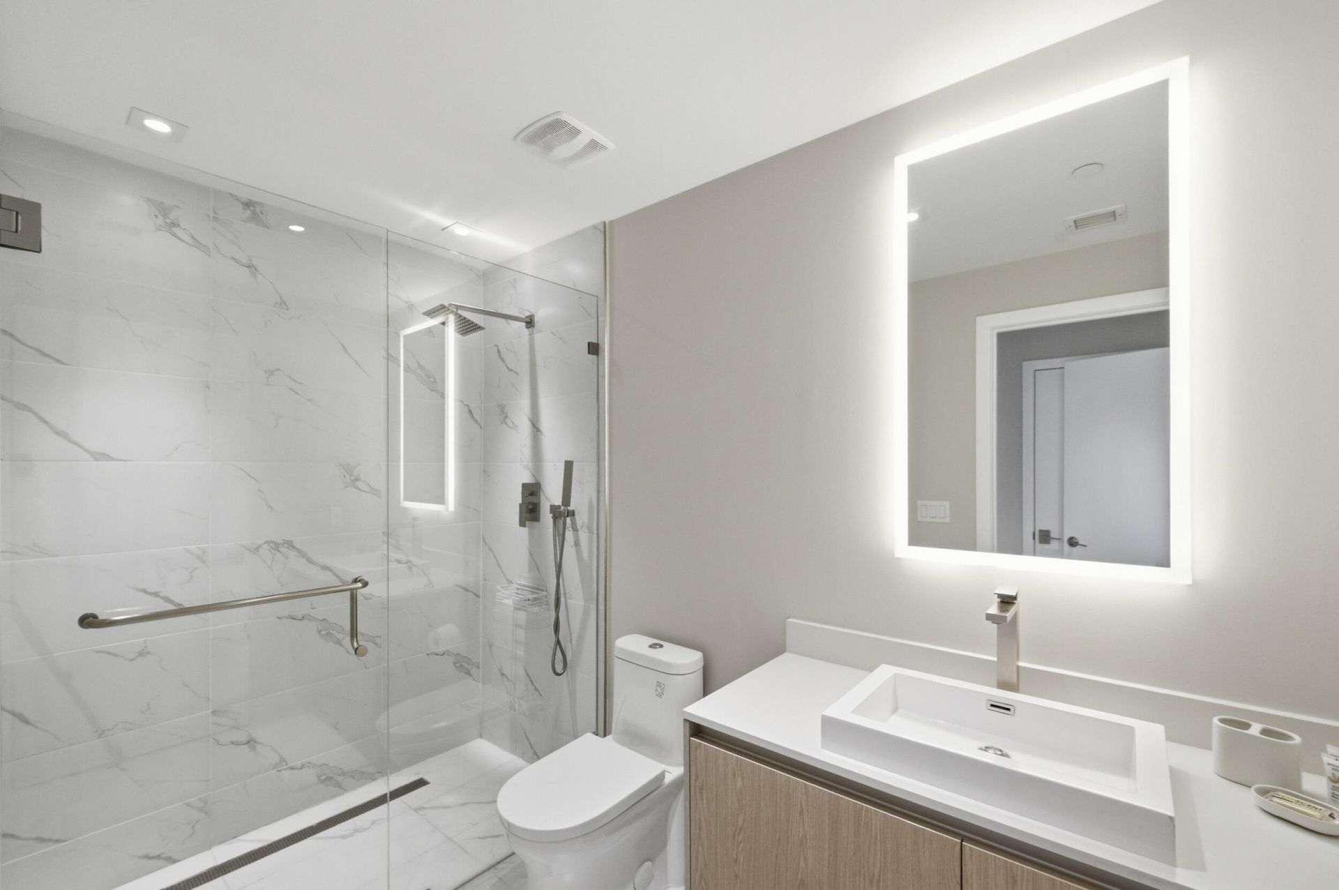 3100 N Ocean Drive, Unit P-1202, Singer Island, FL 33404 Photo