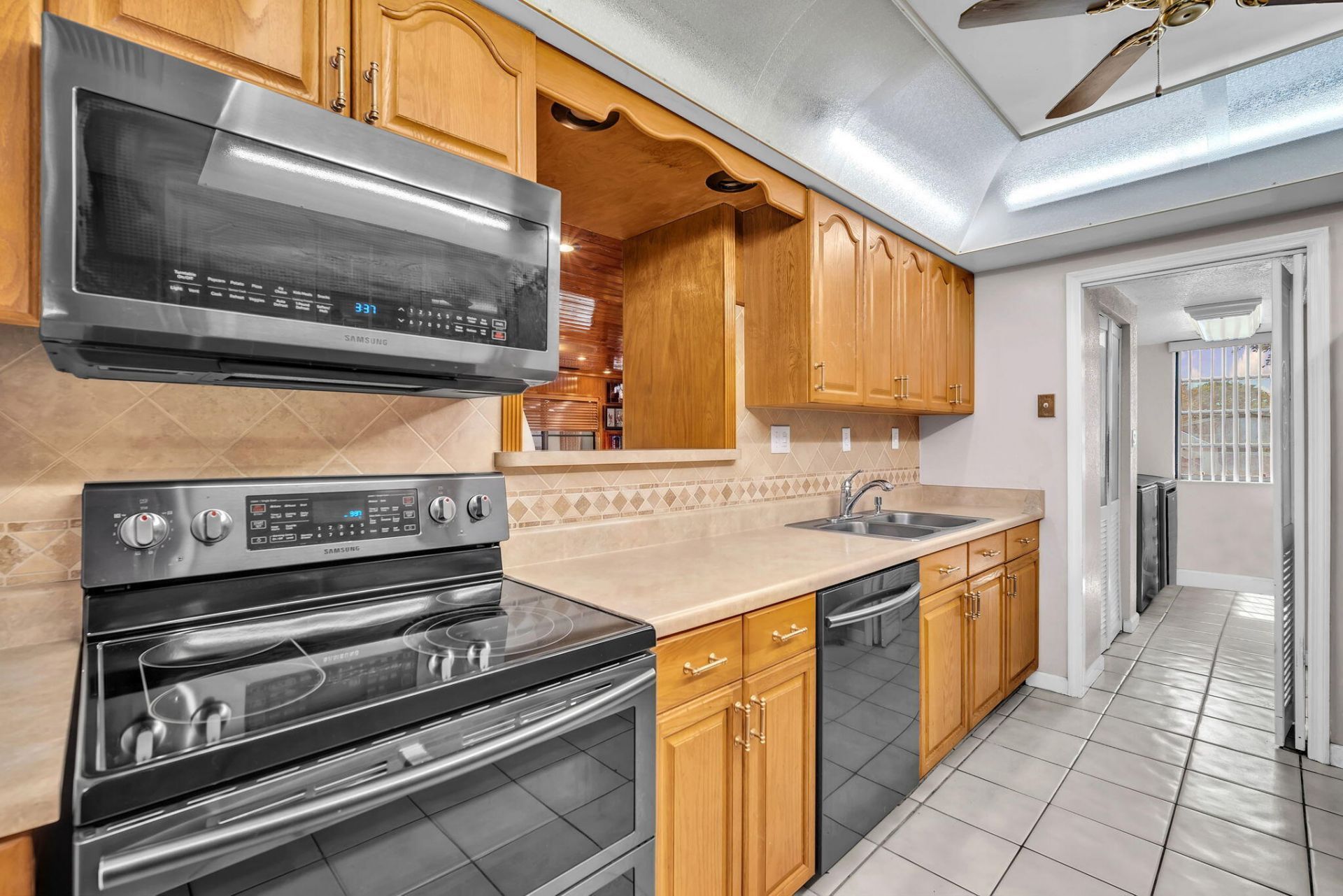 13930 SW 36th Court, Davie, FL 33330 Photo