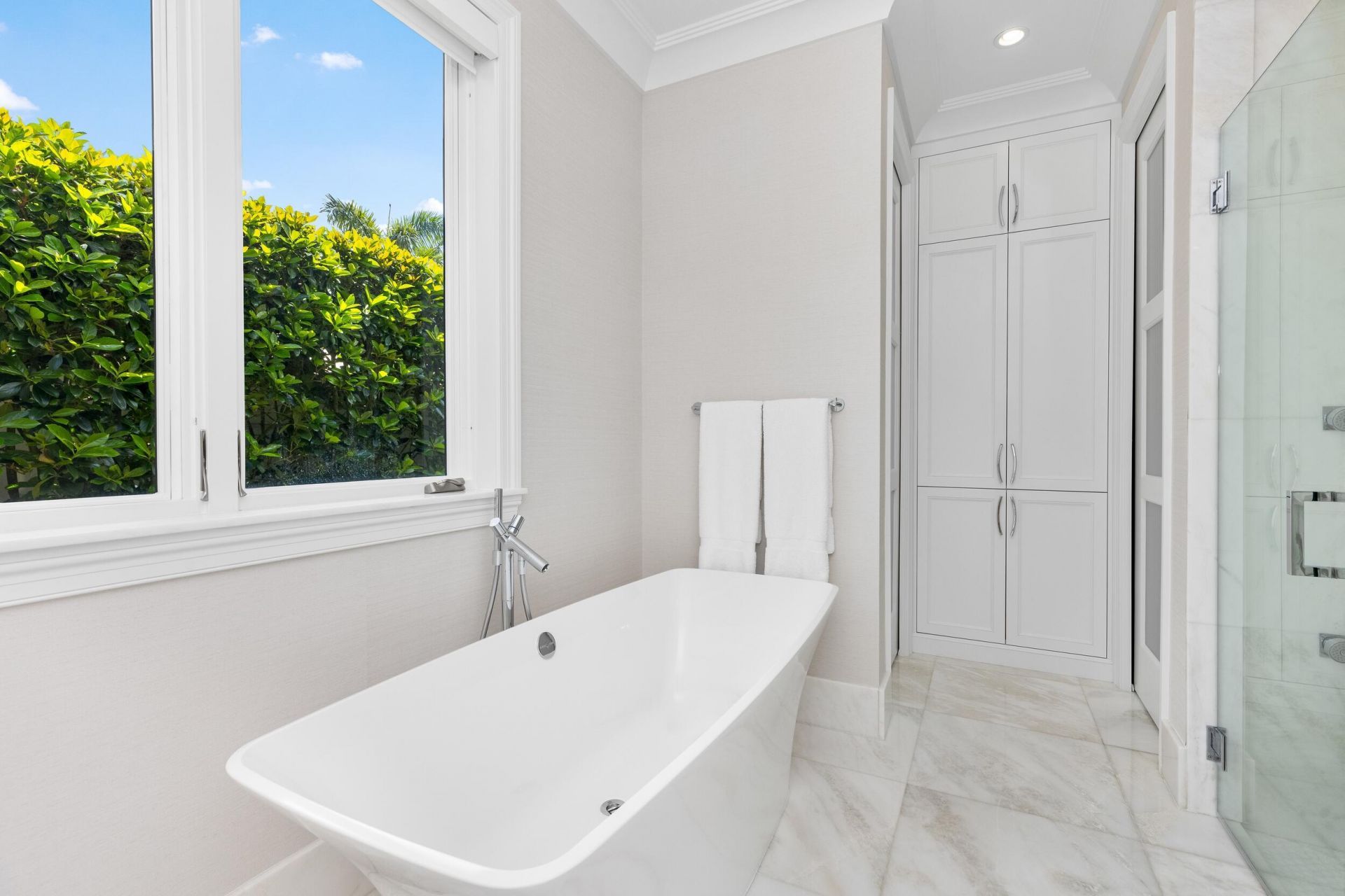 229 Ridgeview Drive, Palm Beach, FL 33480 Photo