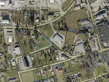 1033 W Columbia Street, Somerset, KY 42503