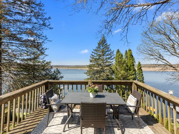 S107W34878 S Shore Dr, Eagle, WI 53149