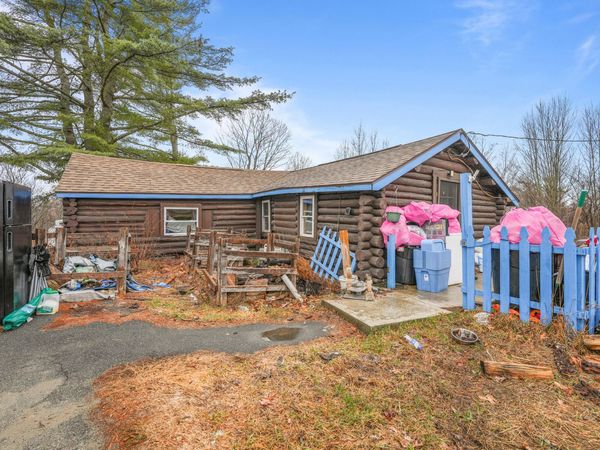 1298 River Road, Solon, ME 04979