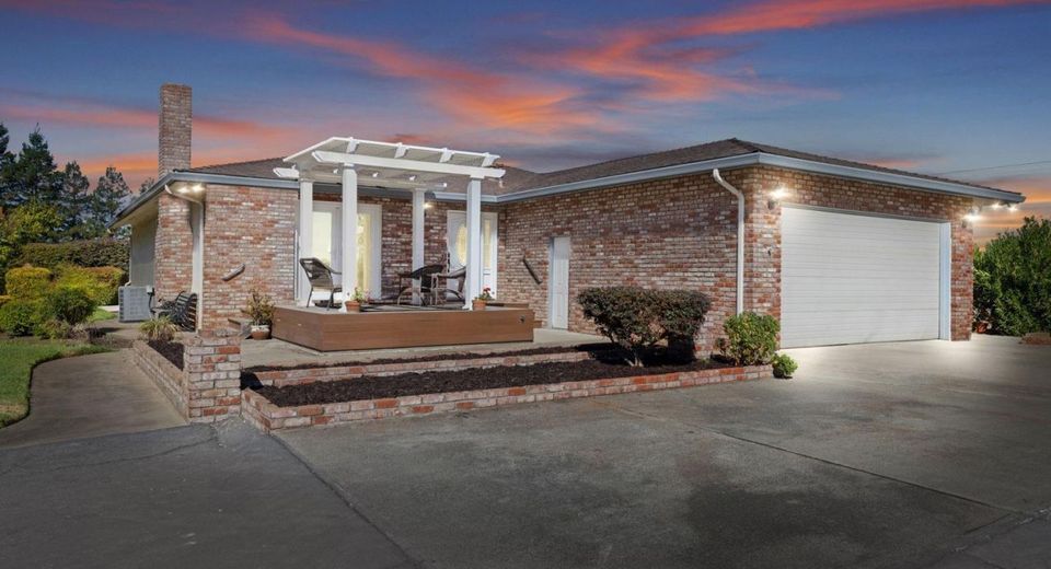 20201 N Dustin Rd, Acampo, CA 95220 Photo