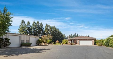 20201 N Dustin Rd, Acampo, CA 95220 Photo