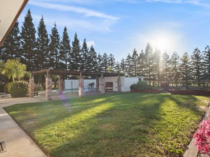 20201 N Dustin Rd, Acampo, CA 95220 Photo