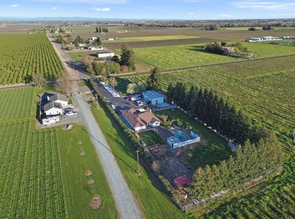 20201 N Dustin Rd, Acampo, CA 95220 Photo