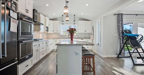 20201 N Dustin Rd, Acampo, CA 95220 Photo