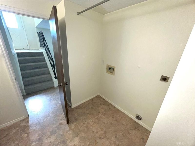 2531 Windsor Village Drive, Miami Township, OH 45342 Photo 11