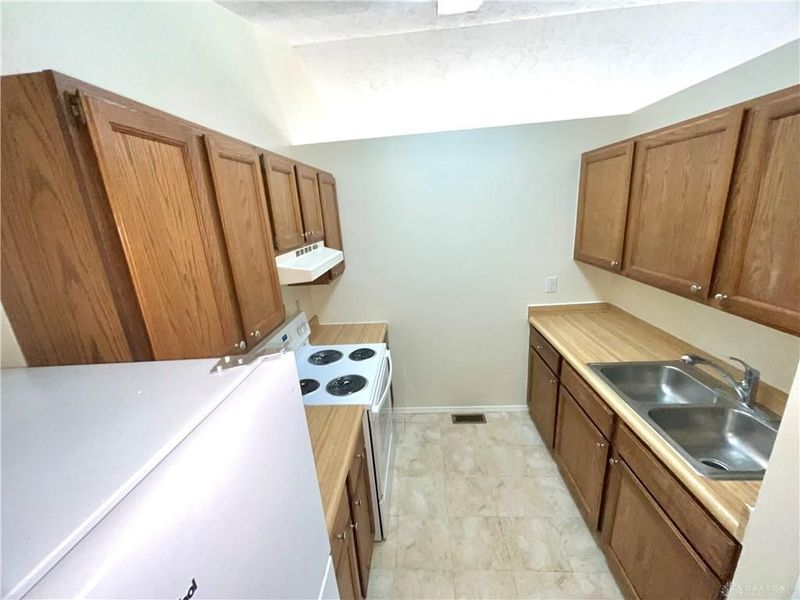2531 Windsor Village Drive, Miami Township, OH 45342 Photo 15