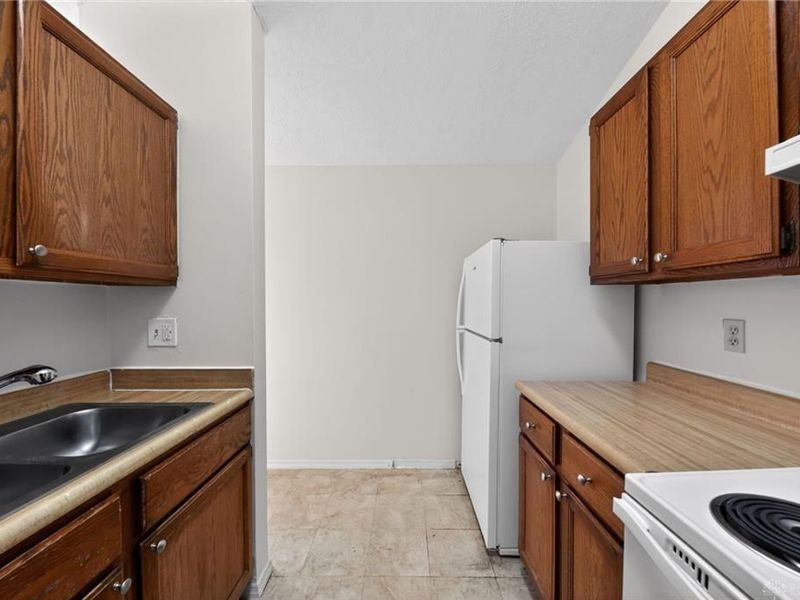 2531 Windsor Village Drive, Miami Township, OH 45342 Photo 16