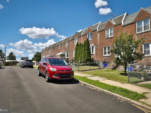 374 FAIRWAY TERRACE, PHILADELPHIA, PA 19128