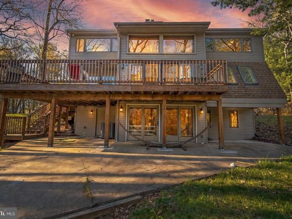 560 FOREST DRIVE, PALMERTON, PA 18071