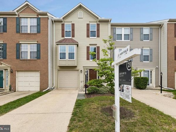 7452 GADSBY SQUARE, ALEXANDRIA, VA 22315