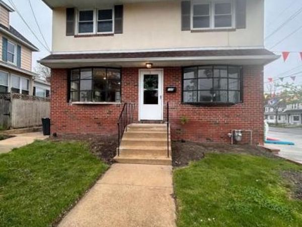 300 W EVESHAM AVENUE, MAGNOLIA, NJ 08049