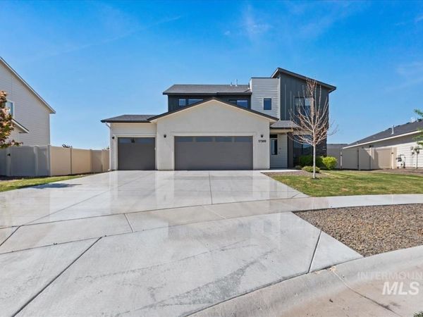 17389 N N Santimon Way, Nampa, ID 83687