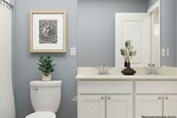 226 Foxglade Drive  photo 4