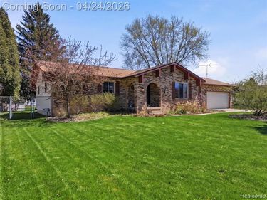 2206 Oak Shade Drive, Davison Twp, MI 48423