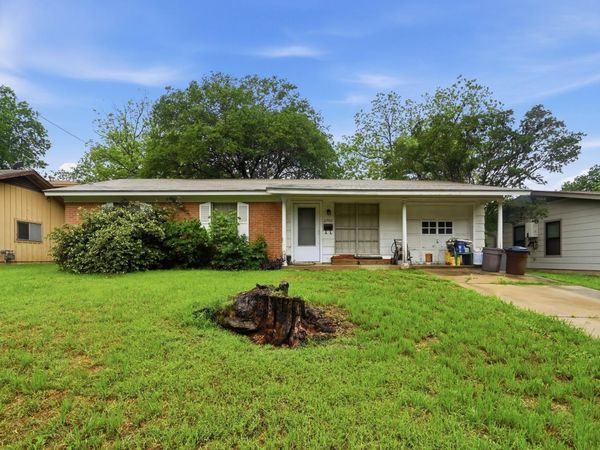2702 Sherwood LN , Austin, TX 78704