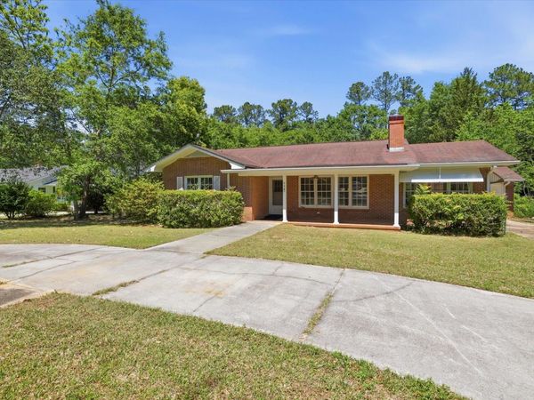 608 E 8Th Avenue , Havana, FL 32333