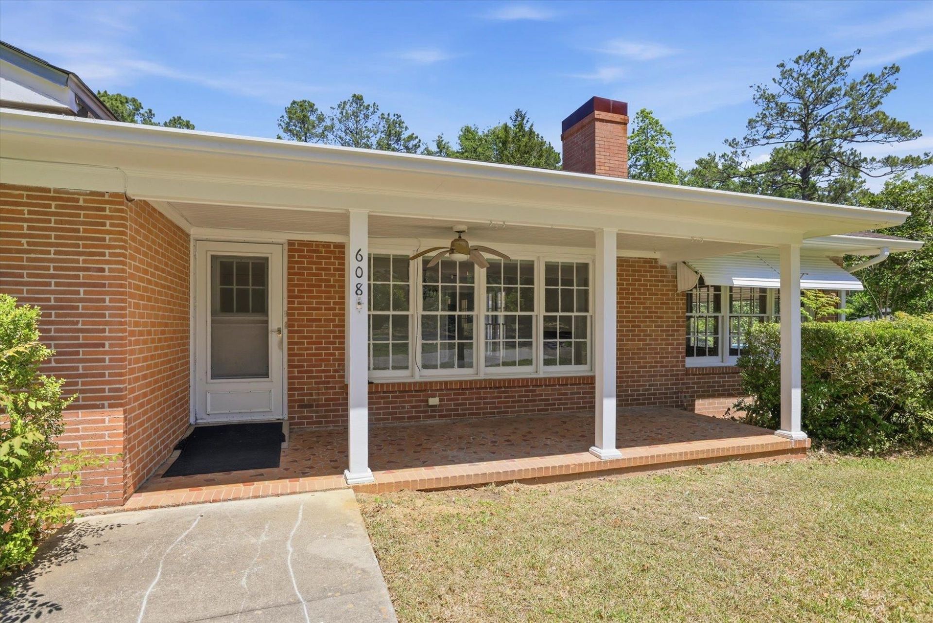 608 E 8th Avenue, Havana, FL 32333 Photo