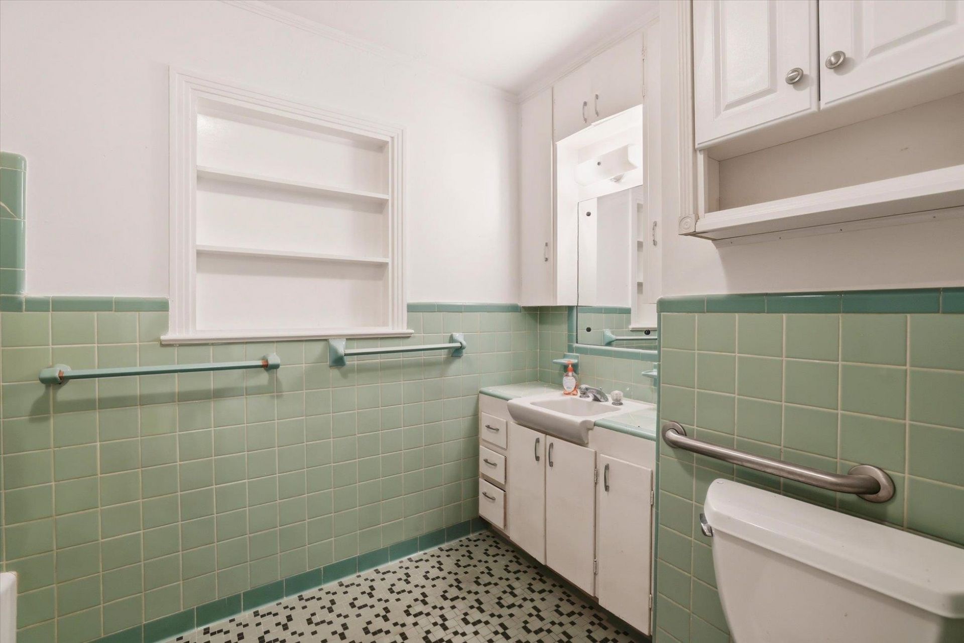 608 E 8th Avenue, Havana, FL 32333 Photo