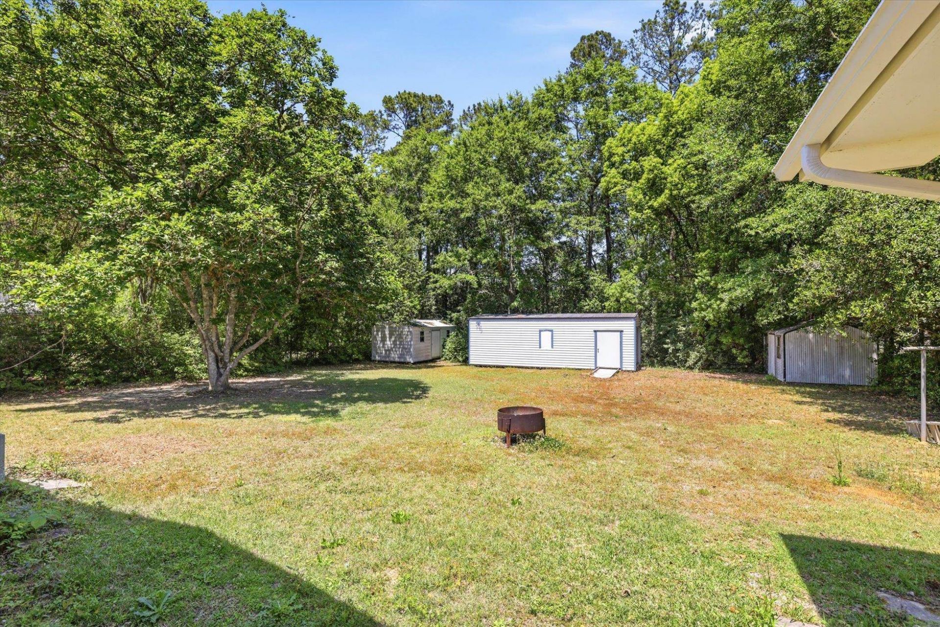 608 E 8th Avenue, Havana, FL 32333 Photo