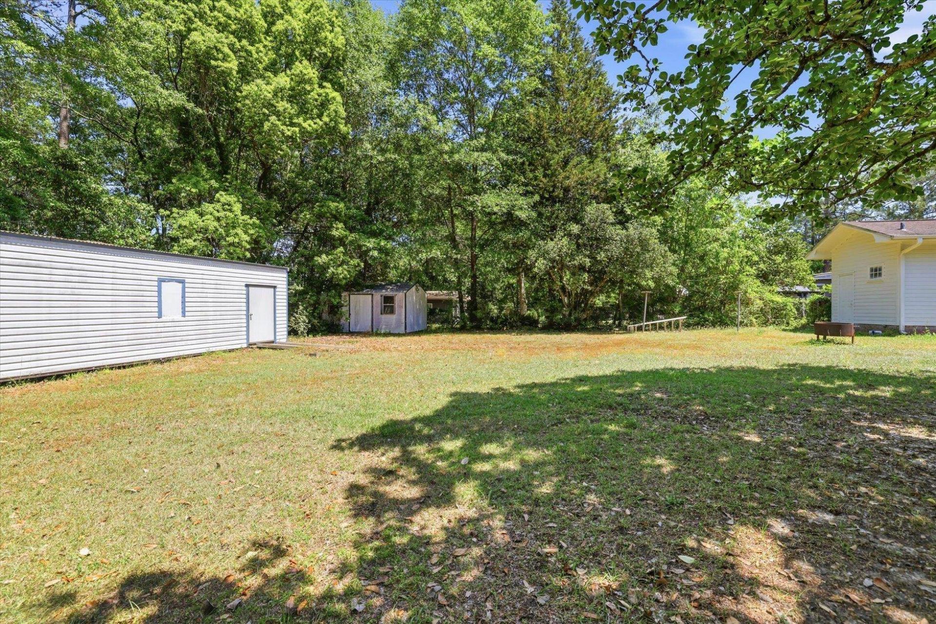 608 E 8th Avenue, Havana, FL 32333 Photo