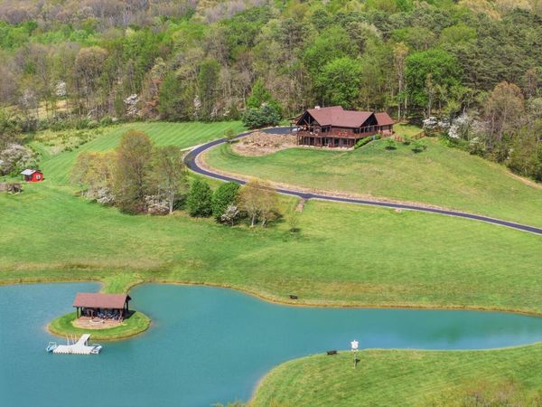 20358 Buena Vista Road , Rockbridge, OH 43149