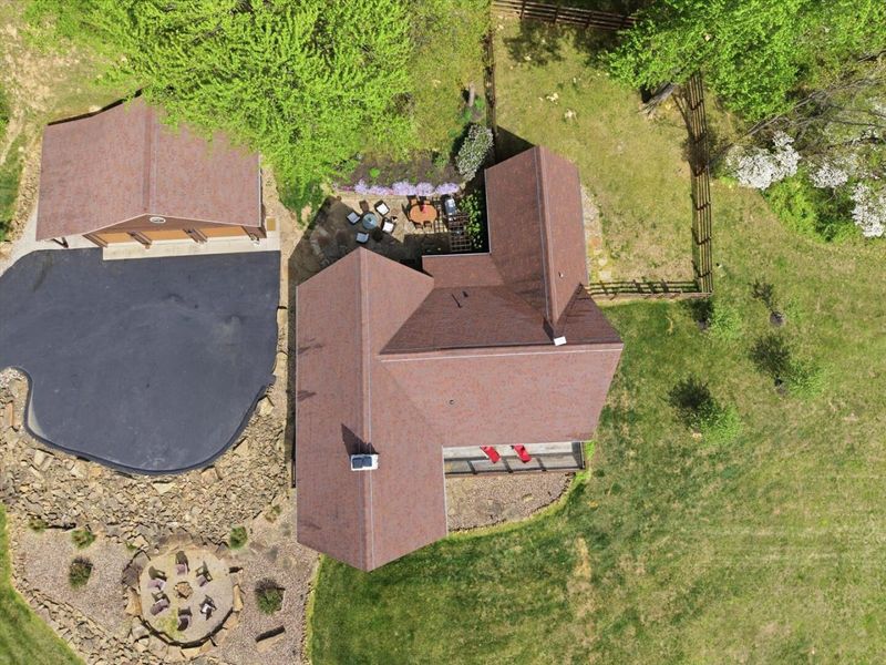 20358 Buena Vista Road , Rockbridge, OH 43149 Photo 11