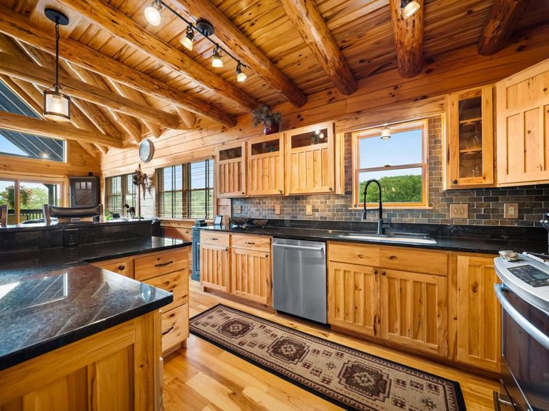 20358 Buena Vista Road , Rockbridge, OH 43149 Photo 24