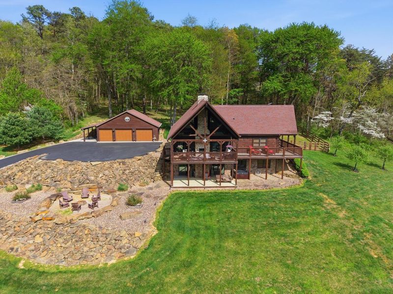 20358 Buena Vista Road , Rockbridge, OH 43149 Photo 3