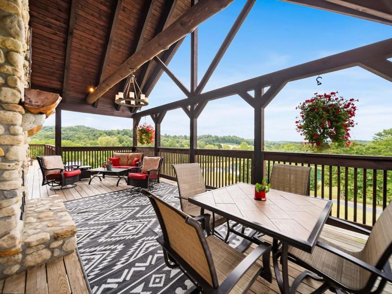 20358 Buena Vista Road , Rockbridge, OH 43149 Photo 5