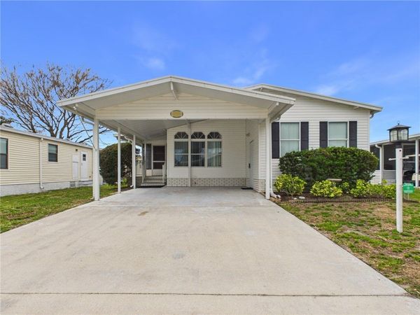 573 Dolphin Circle , Sebastian, FL 32976
