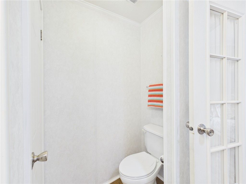 573 Dolphin Circle, Sebastian, FL 32976 Photo