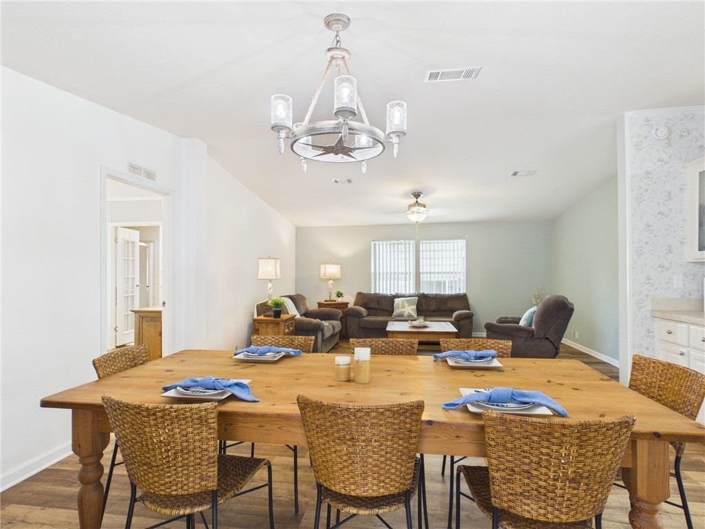 573 Dolphin Circle, Sebastian, FL 32976 Photo