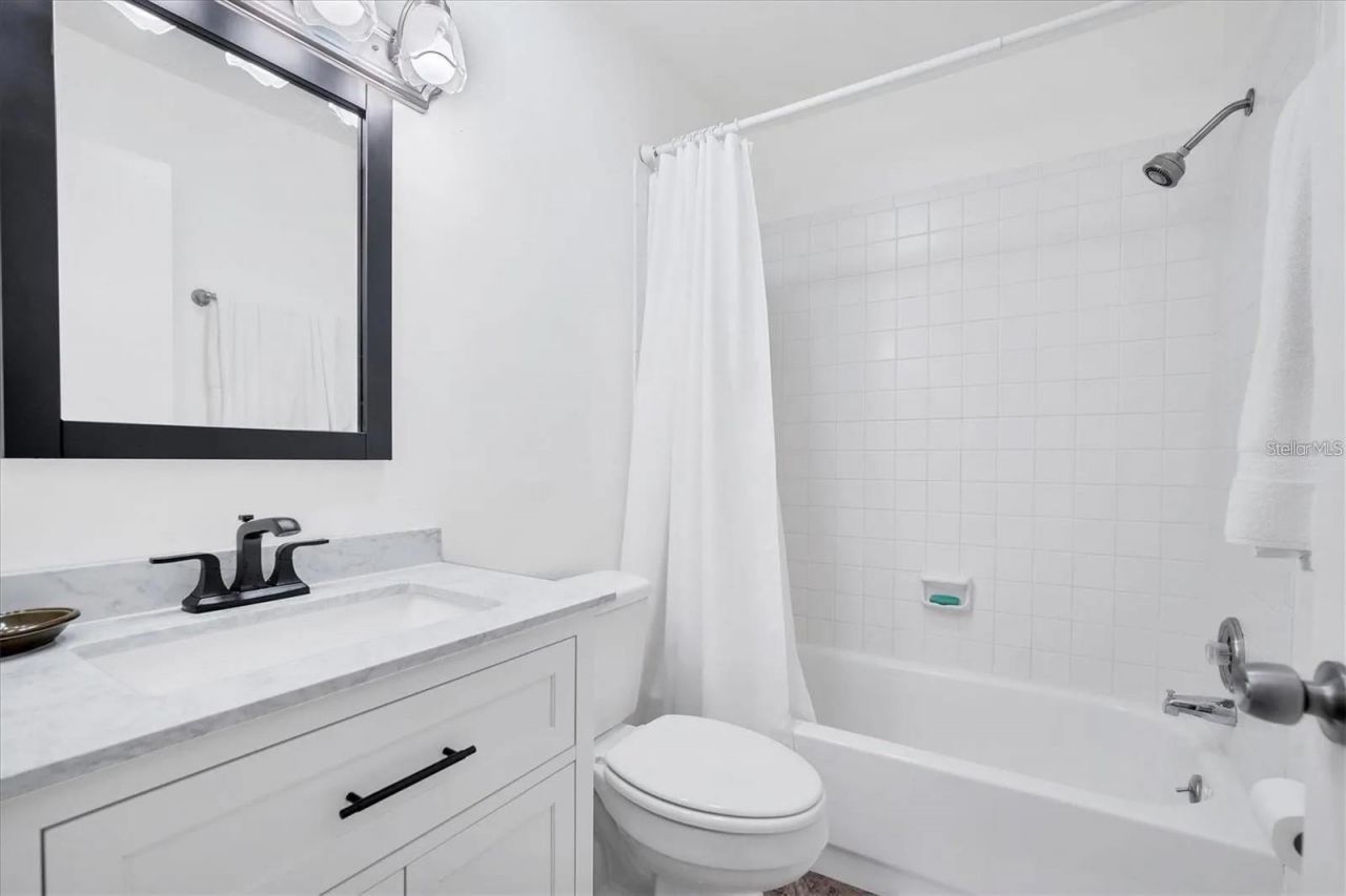 1624 Stickney Point Road, Unit 108, Sarasota, FL 34231 Photo