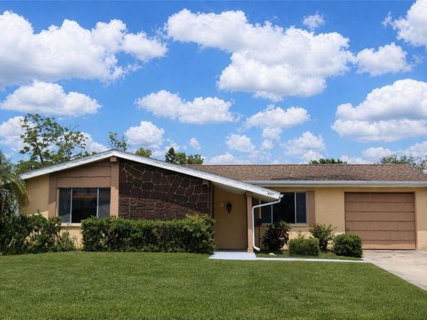 4011 GRAYTON DRIVE , NEW PORT RICHEY, FL 34652