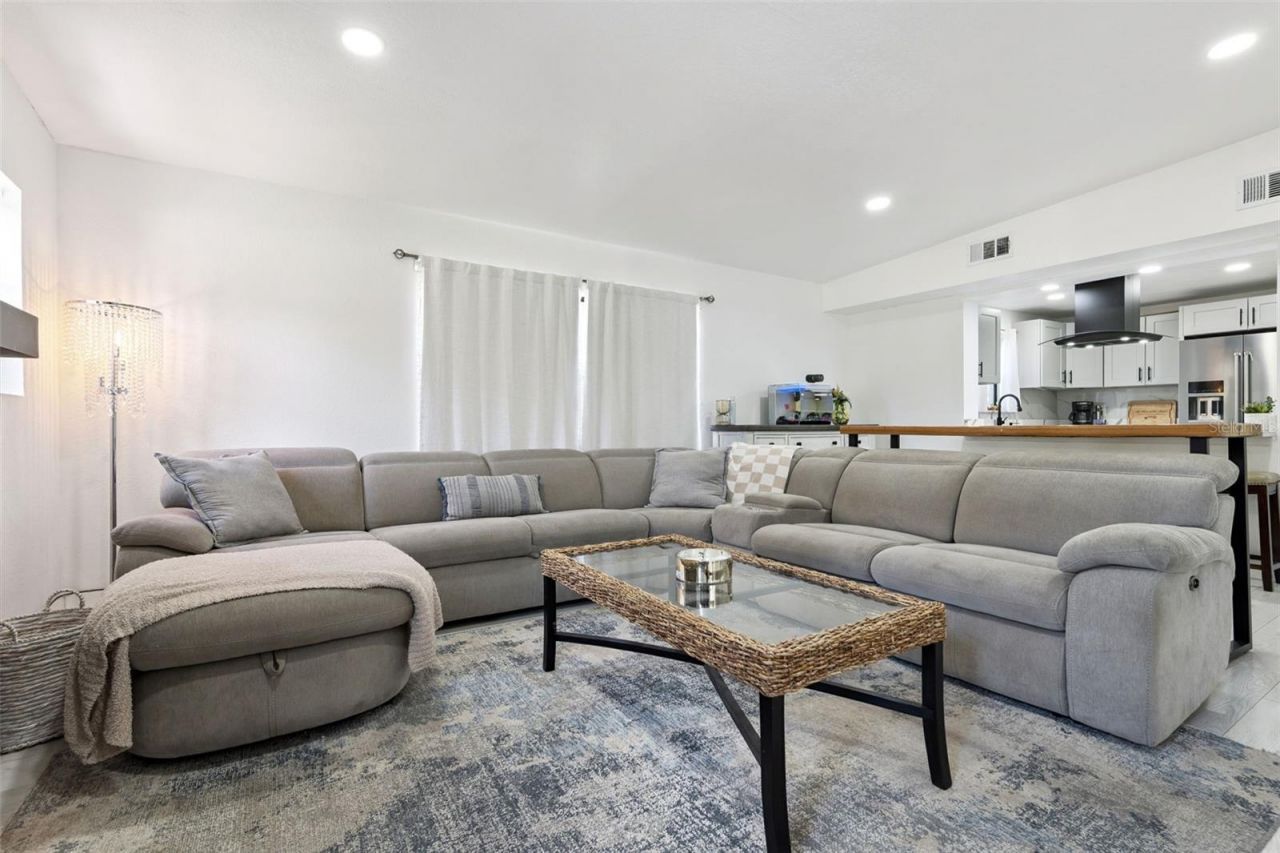 1915 Weber Street, Orlando, FL 32803 Photo