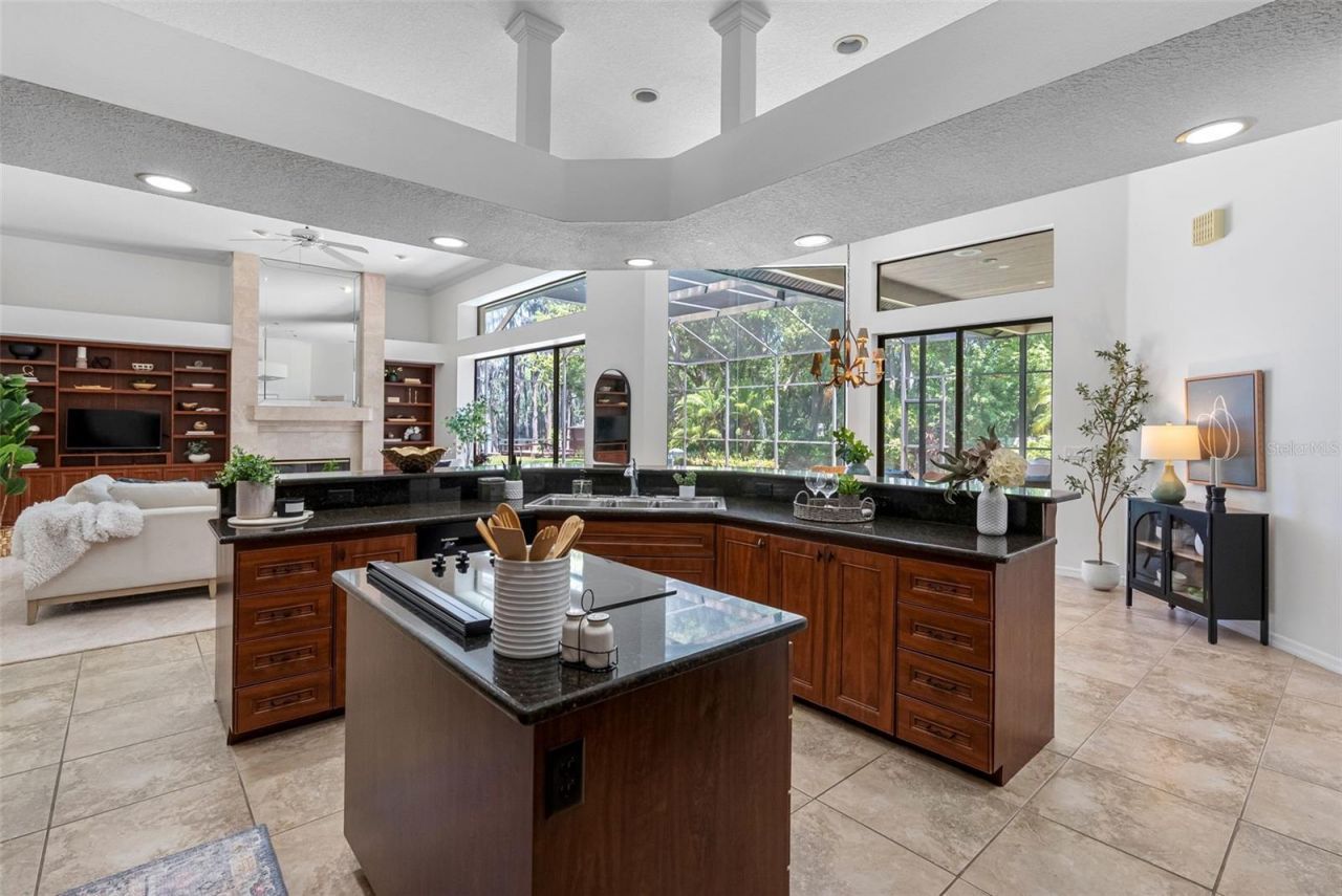 304 Lake Kell Court, Lutz, FL 33549 Photo