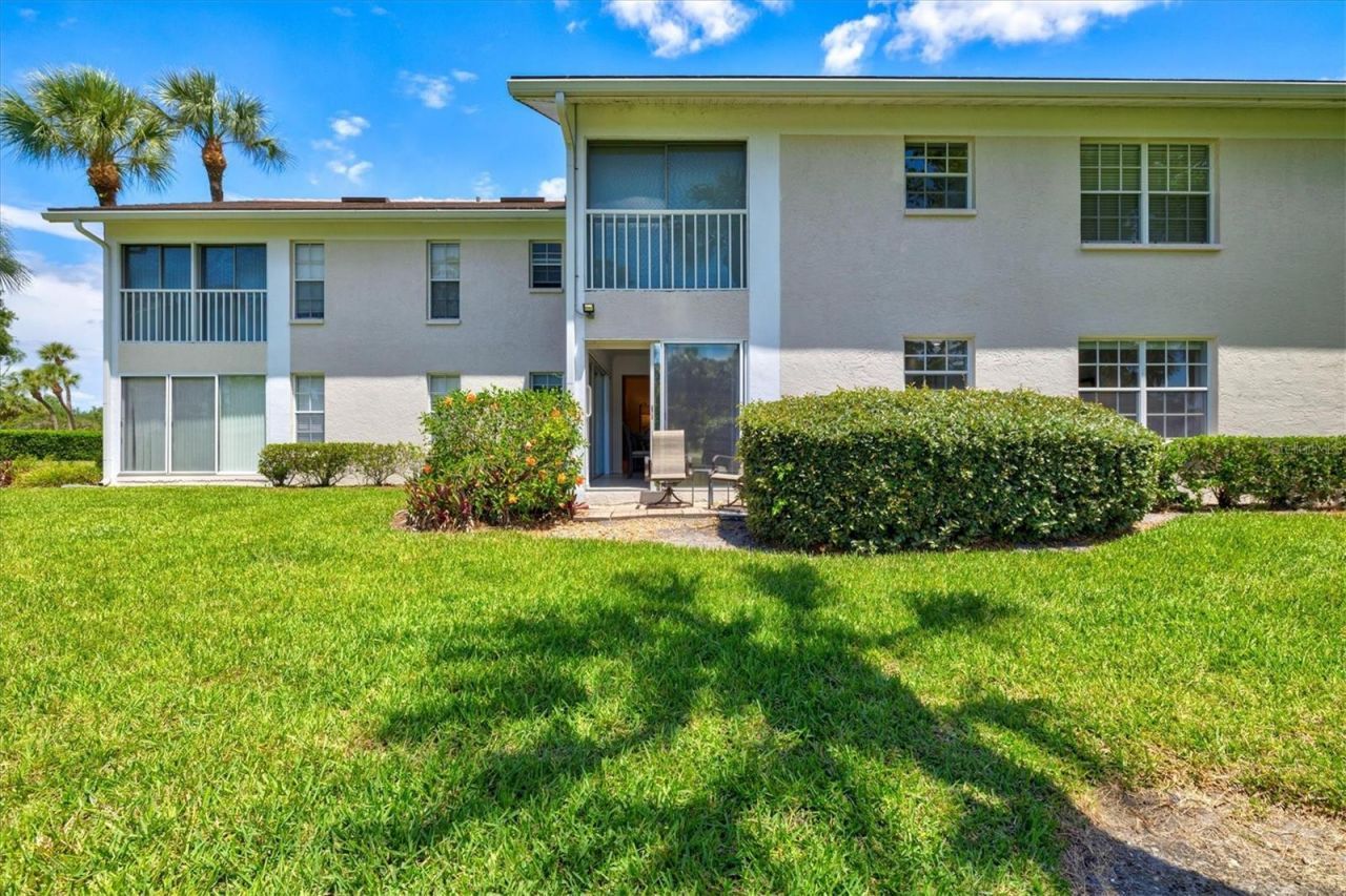 811 Montrose Drive, Unit 103, Venice, FL 34293 Photo