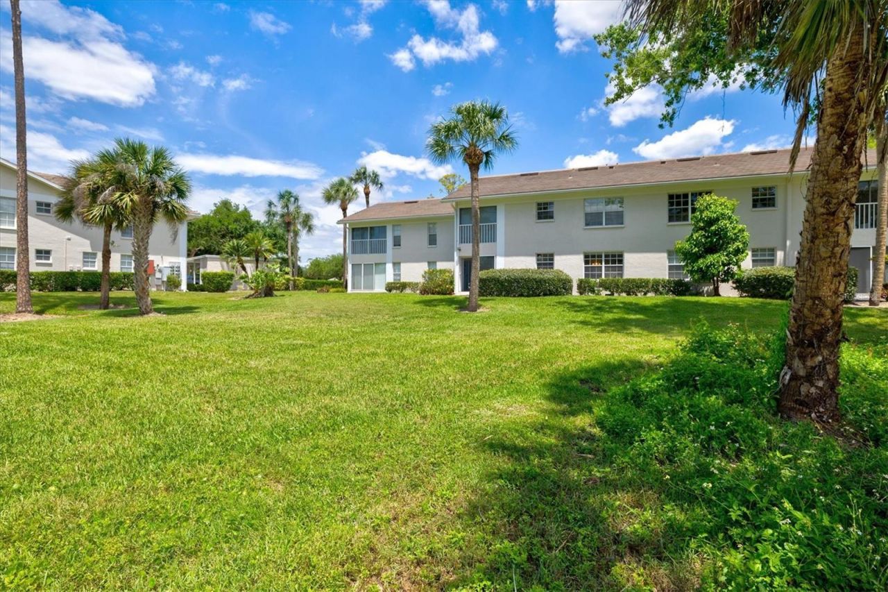 811 Montrose Drive, Unit 103, Venice, FL 34293 Photo