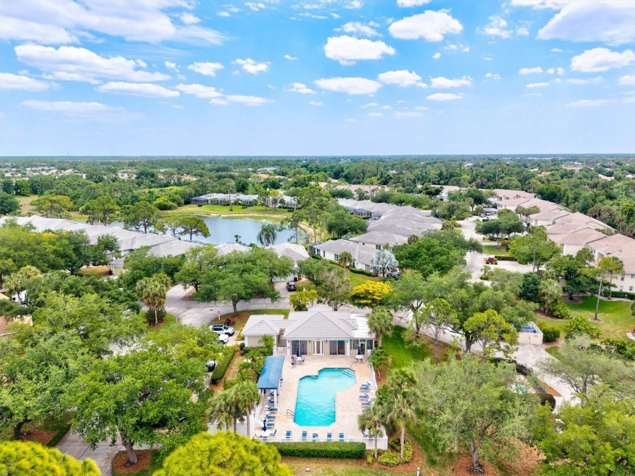 811 Montrose Drive, Unit 103, Venice, FL 34293 Photo