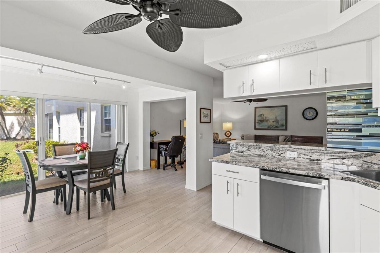 811 Montrose Drive, Unit 103, Venice, FL 34293 Photo
