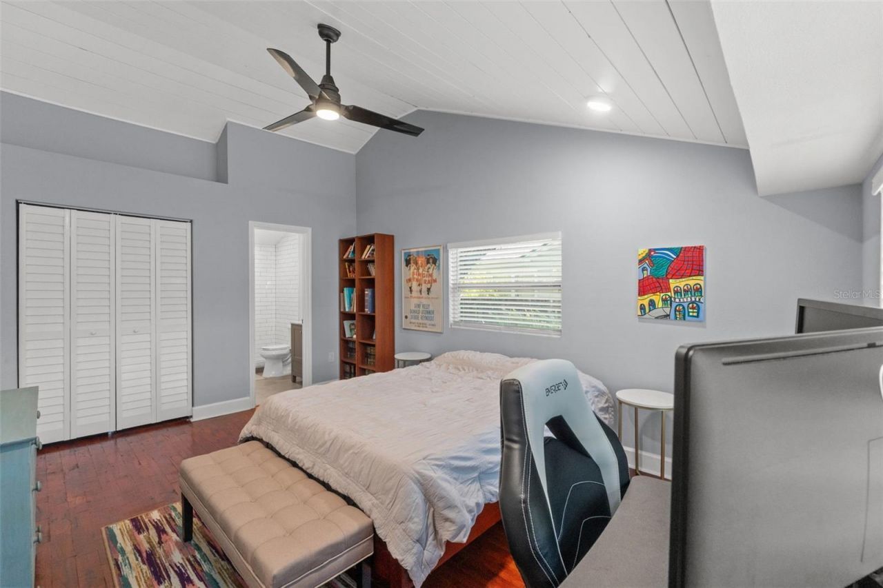1502 E Park Circle , Tampa, FL 33610 Photo