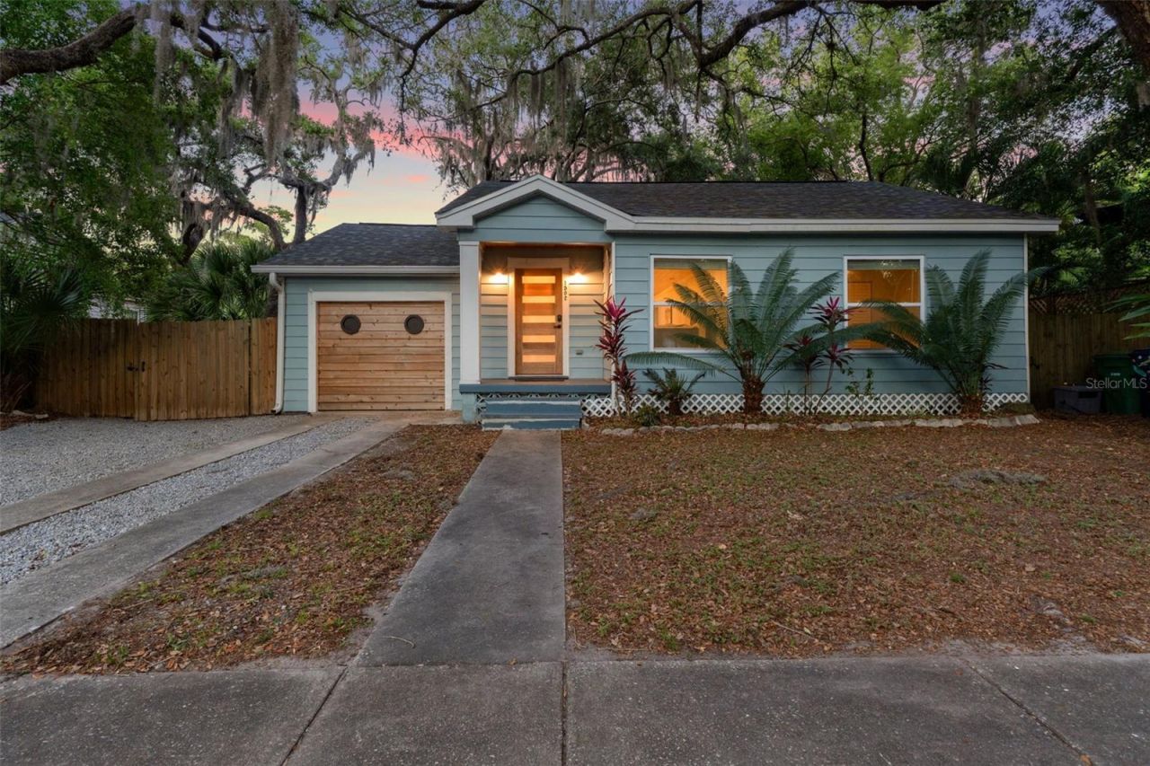 1502 E Park Circle , Tampa, FL 33610 Photo
