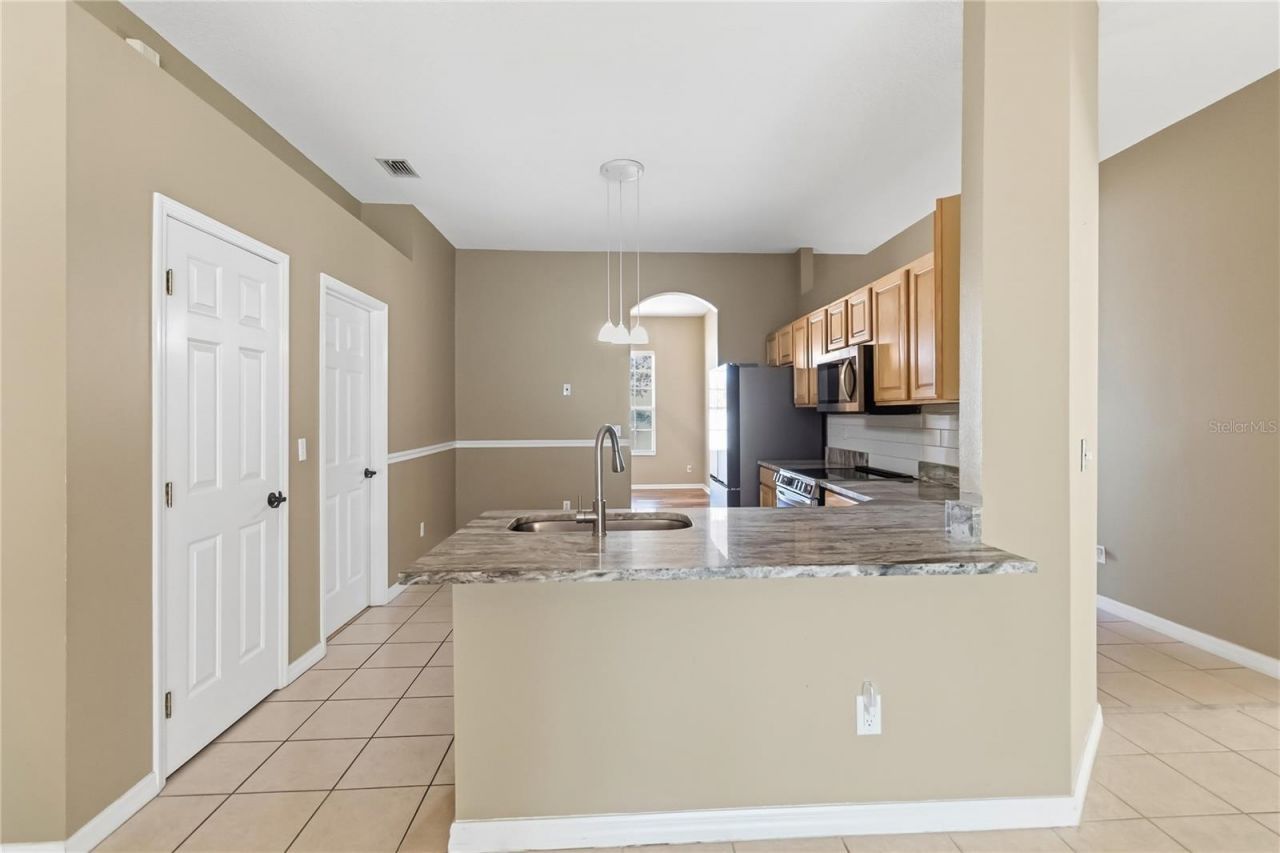 677 Buckhaven Loop, Ocoee, FL 34761 Photo