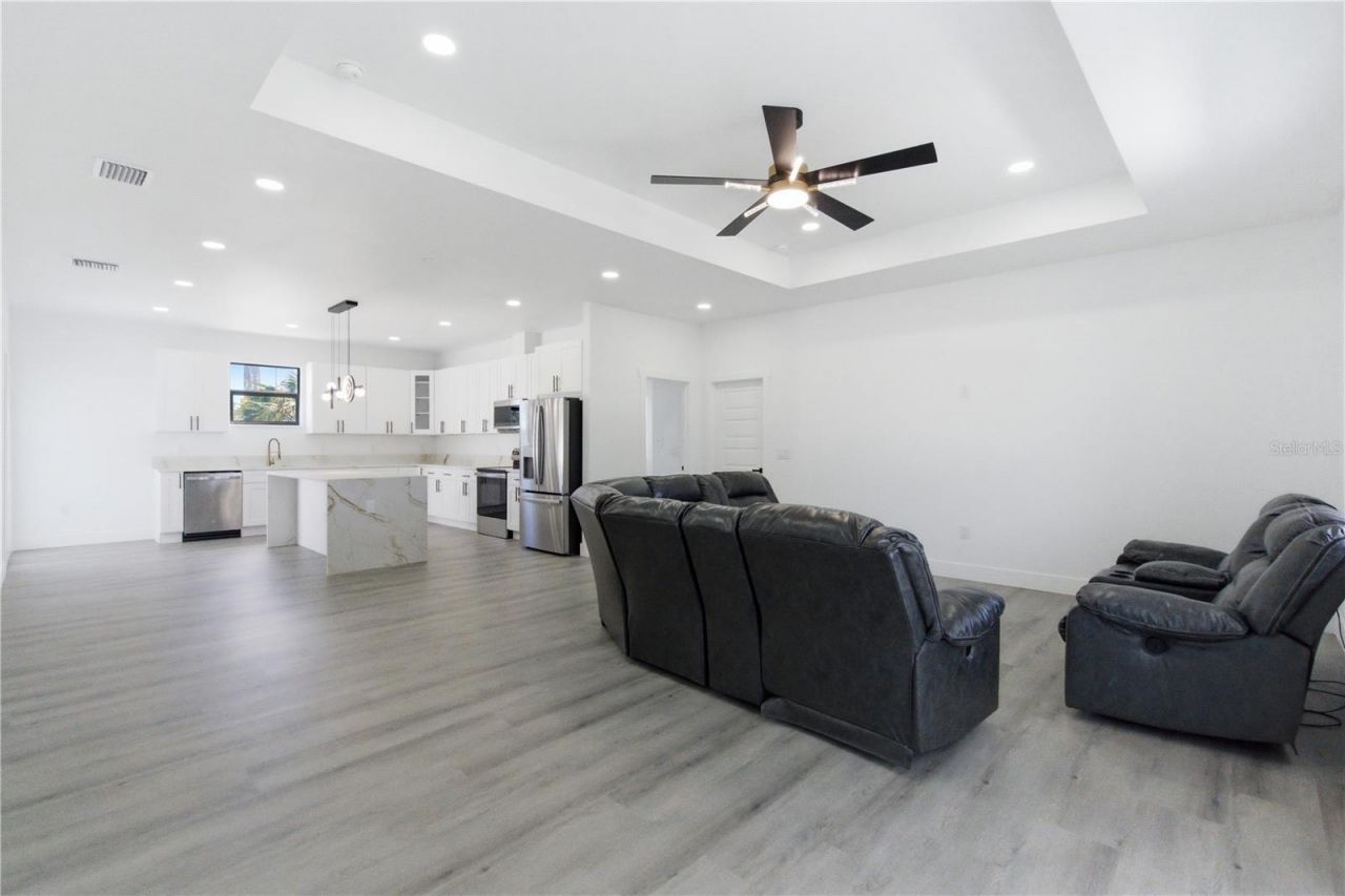 5120 65th Avenue N, Pinellas Park, FL 33781 Photo