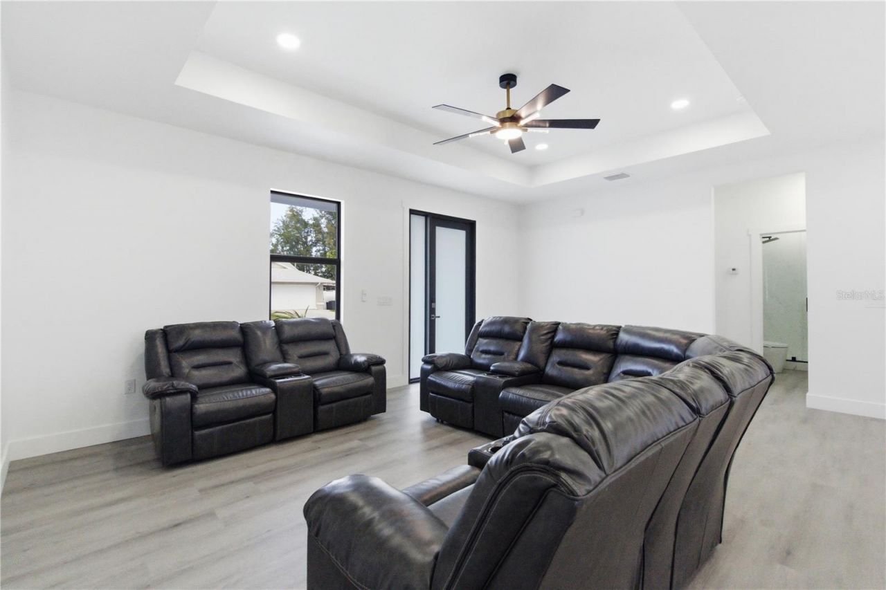 5120 65th Avenue N, Pinellas Park, FL 33781 Photo