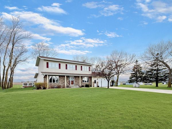2859 19th Avenue SW, Willmar, MN 56201